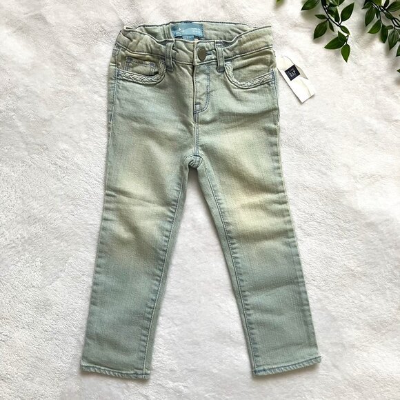 GAP Factory NWT Girls' Skinny Jeans Size 3T | Light Wash Denim Snap Closure - Picture 1 of 14